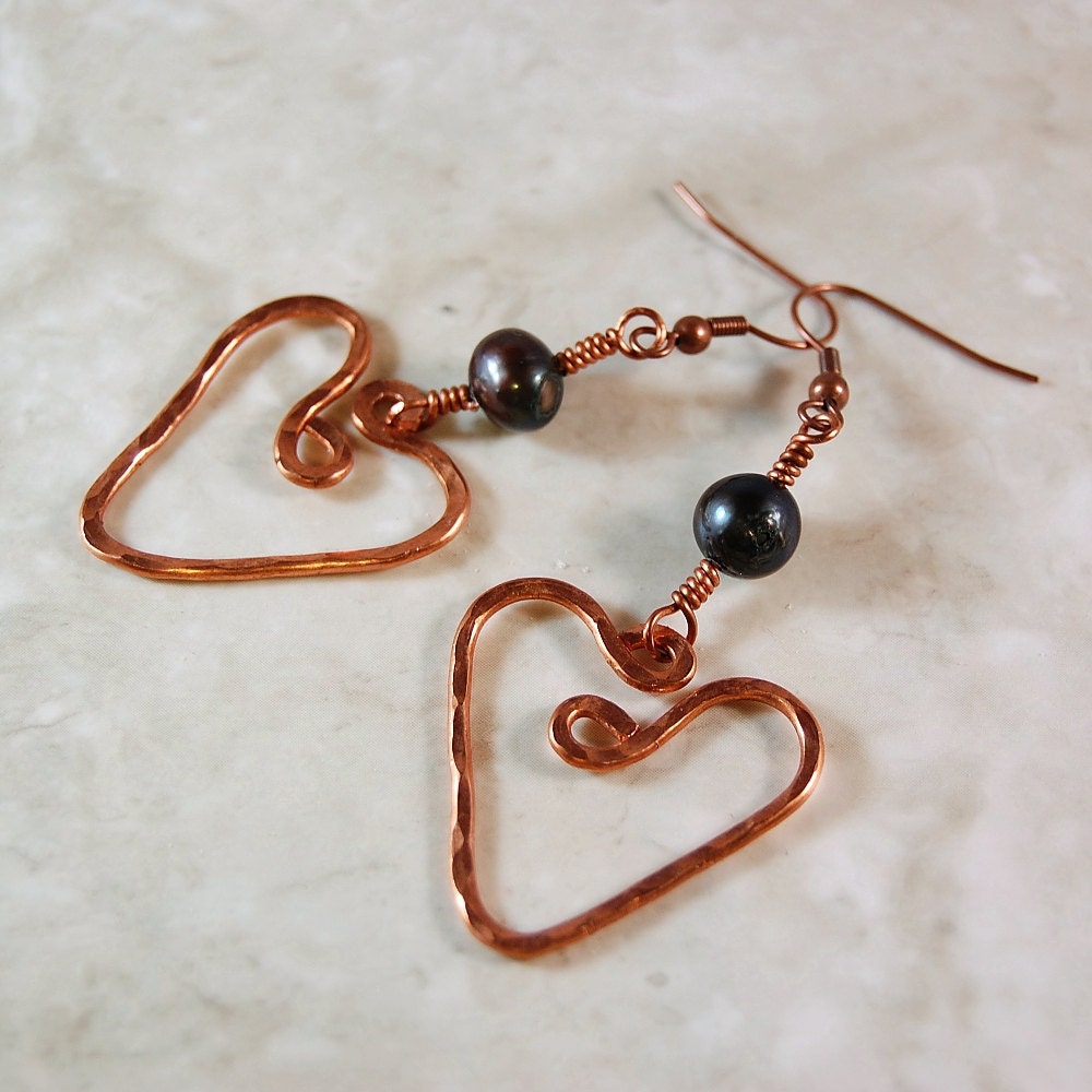 Earrings, Copper Wire Heart, Freshwater Pearls, Wire Wrapped