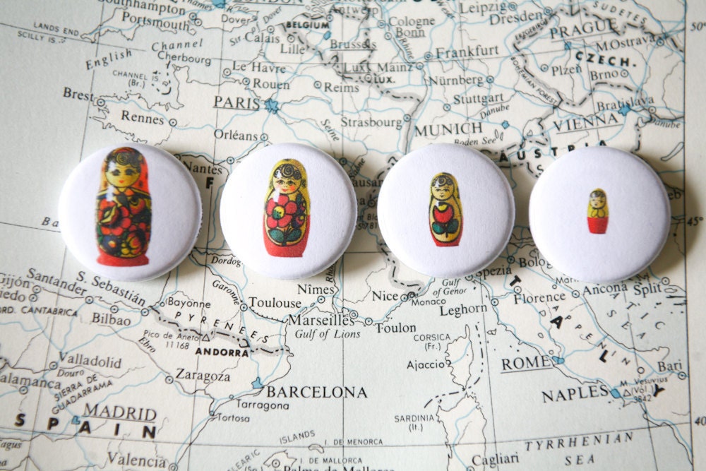 Nesting Doll 4 Pack of One Inch Buttons