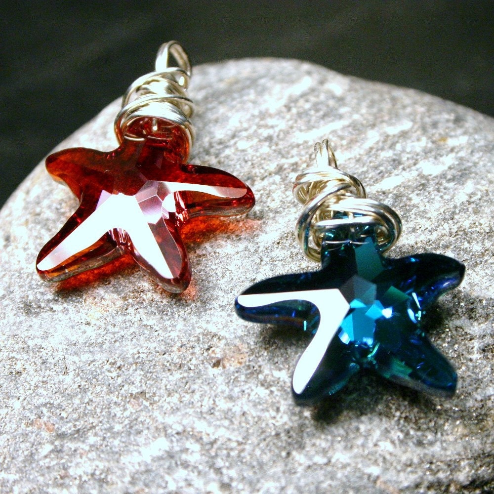 Lois & Clark ... Swarovski Starfish in Red Magma or Indicolite AB ... Necklace