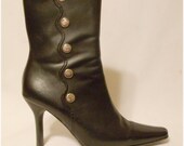 Womens Black Boot / Old Fashioned Silver Button Look / High Heels / Vegan / Size 5.5