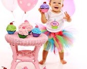 2 Jumbo and 4 Standard Fake Cupcakes great for Birthday Photo Session Props and Party Decorations