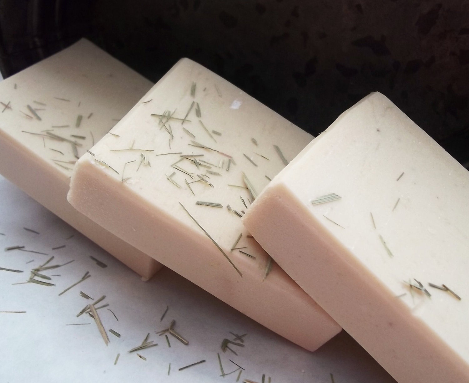 LEMONGRASS, COCONUT & GINGER Soap... Black Kettle