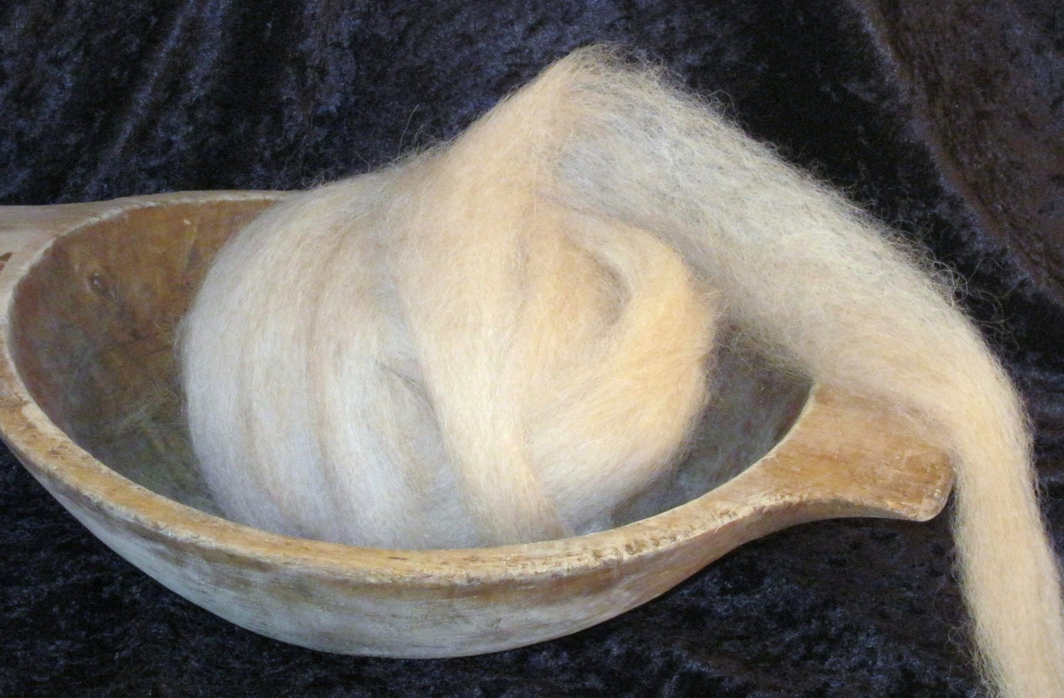 Fawn Huacaya Alpaca Roving - 4 Ounces