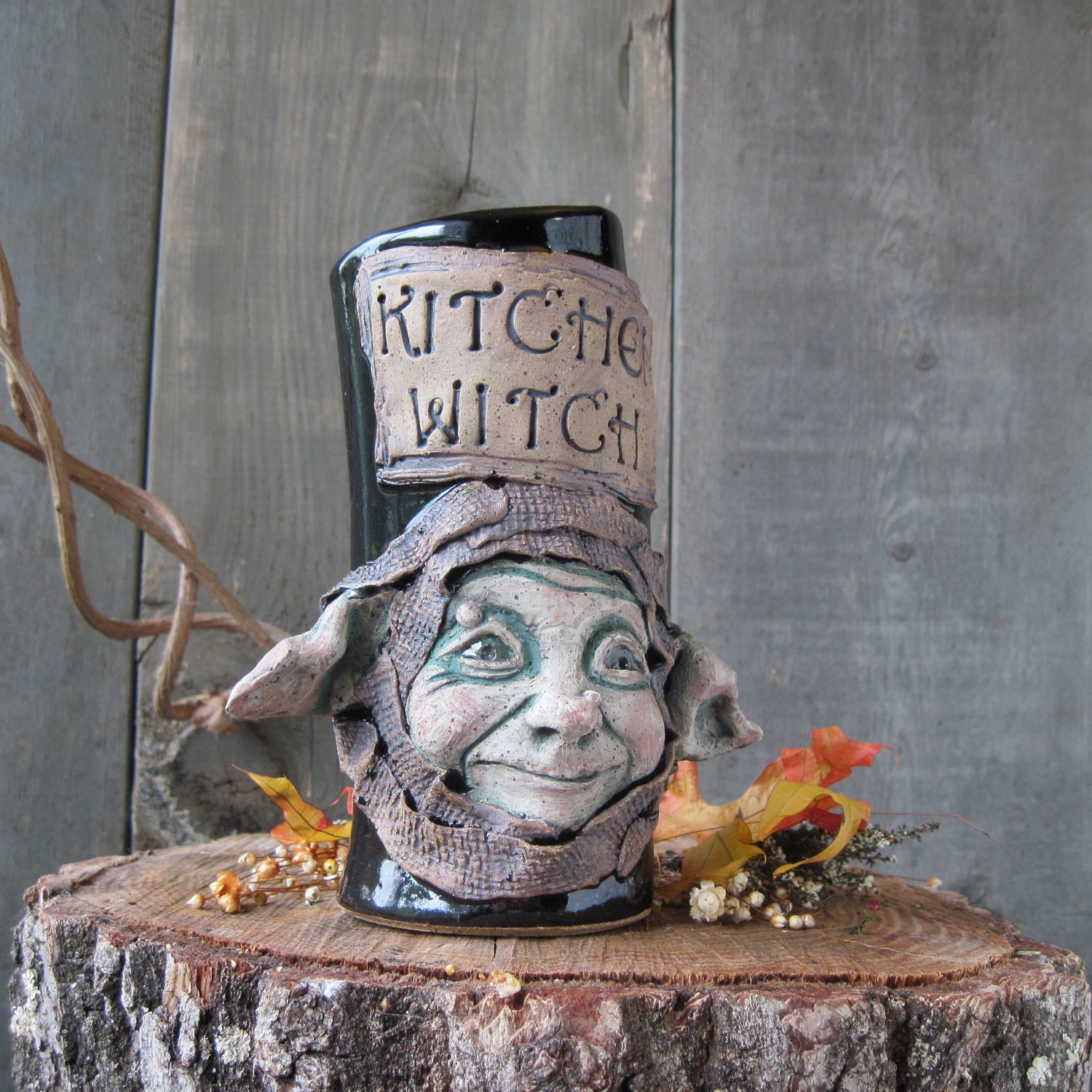 Kitchen Witch Cup/Vase