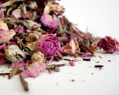 Organic PINK ROSE and GREEN Tea 15-20 cups- Full of powerful antioxidants. Valentines day