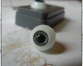 Blue Grey 10mm Glastic Realistic Human Doll Eyes for Plush puppets and doll making