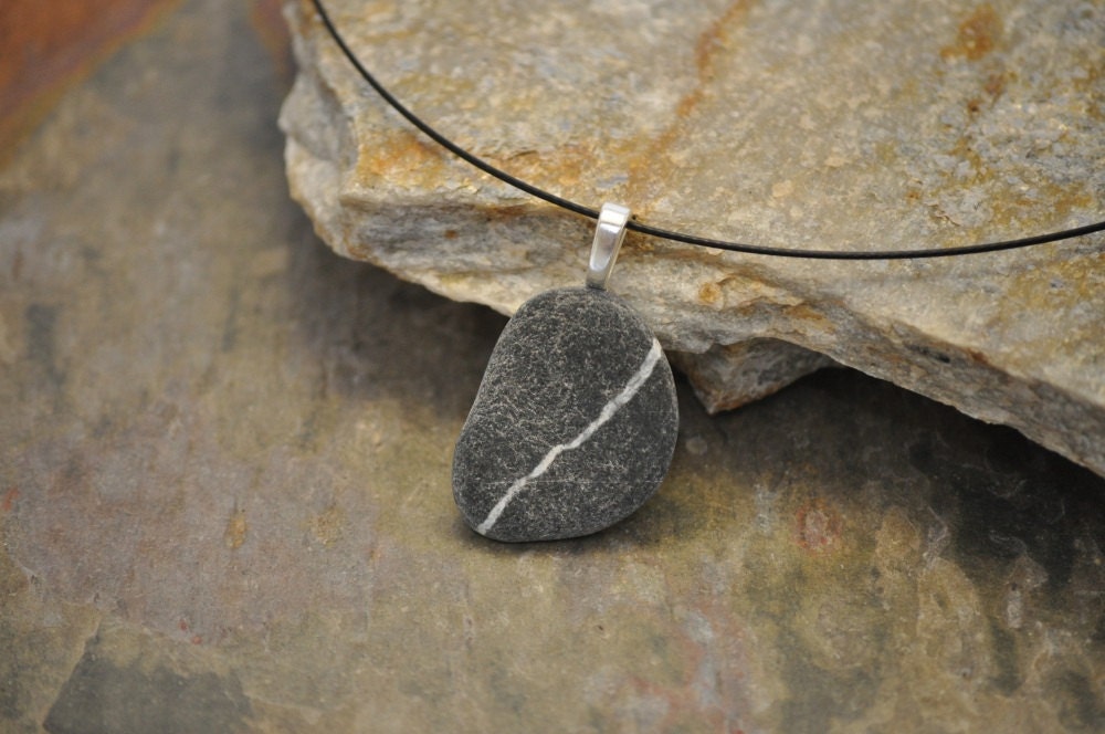 Beach Rock Necklace - Dark Gray Stone with a Single White Quartz Stripe