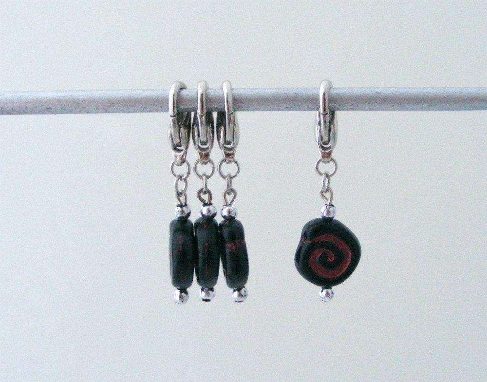 Red Swirl Stitchmarkers