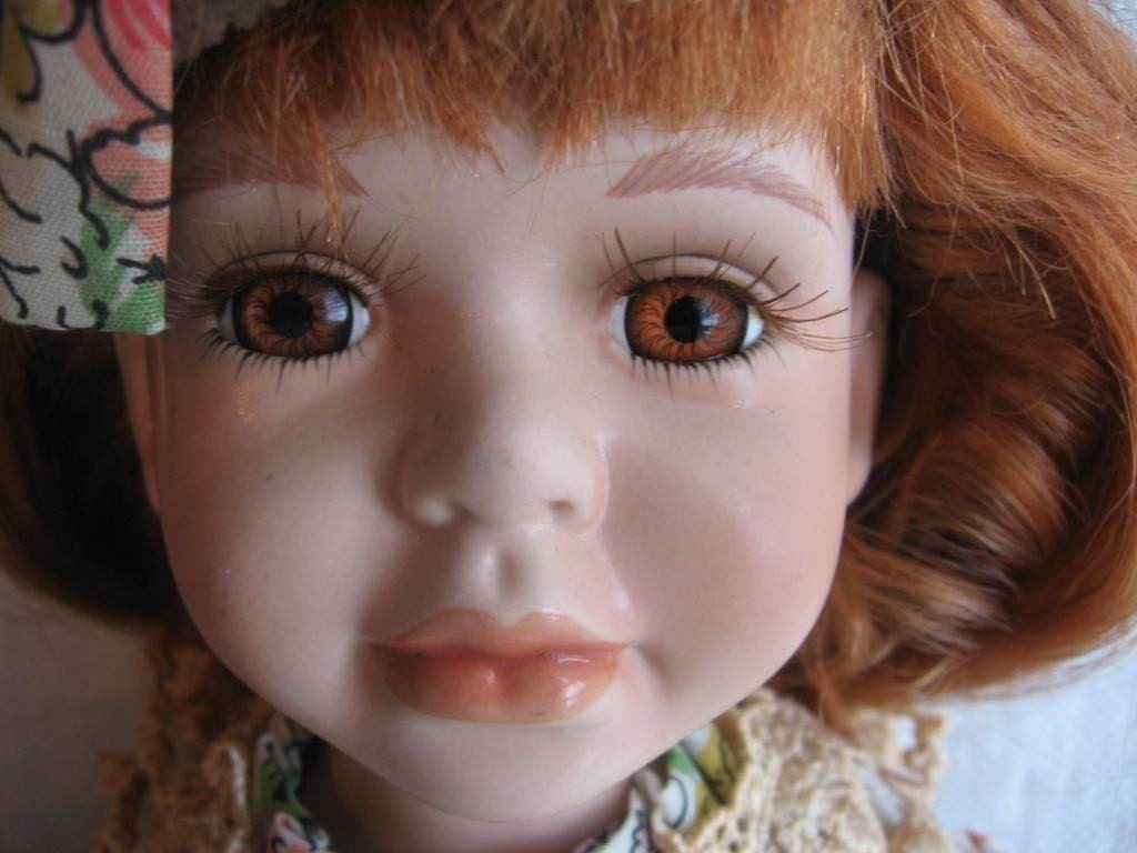 Orphaned Irish or French Ethnic Red Haired Girl Collectors Decorative Doll Vintage 70s St Patrick's
