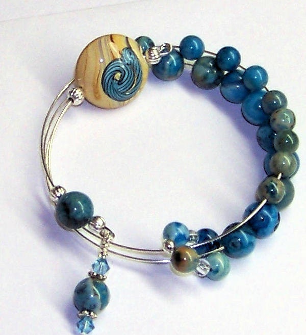 Stitch Markers, Row Counter Bracelet, Knitting or Crochet, Blue Crazy Lace One Size Fits All with 8 Medium Loop