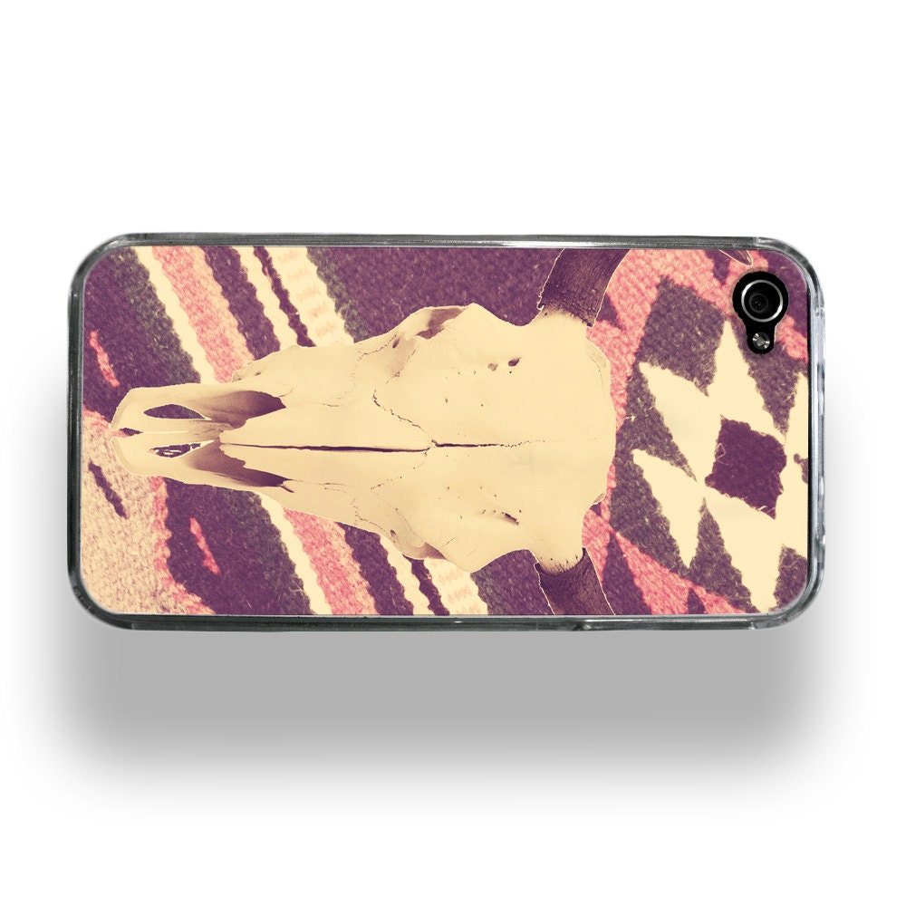 Cow Skull - Apple iPhone 4 or 4S Custom Case by ZERO GRAVITY