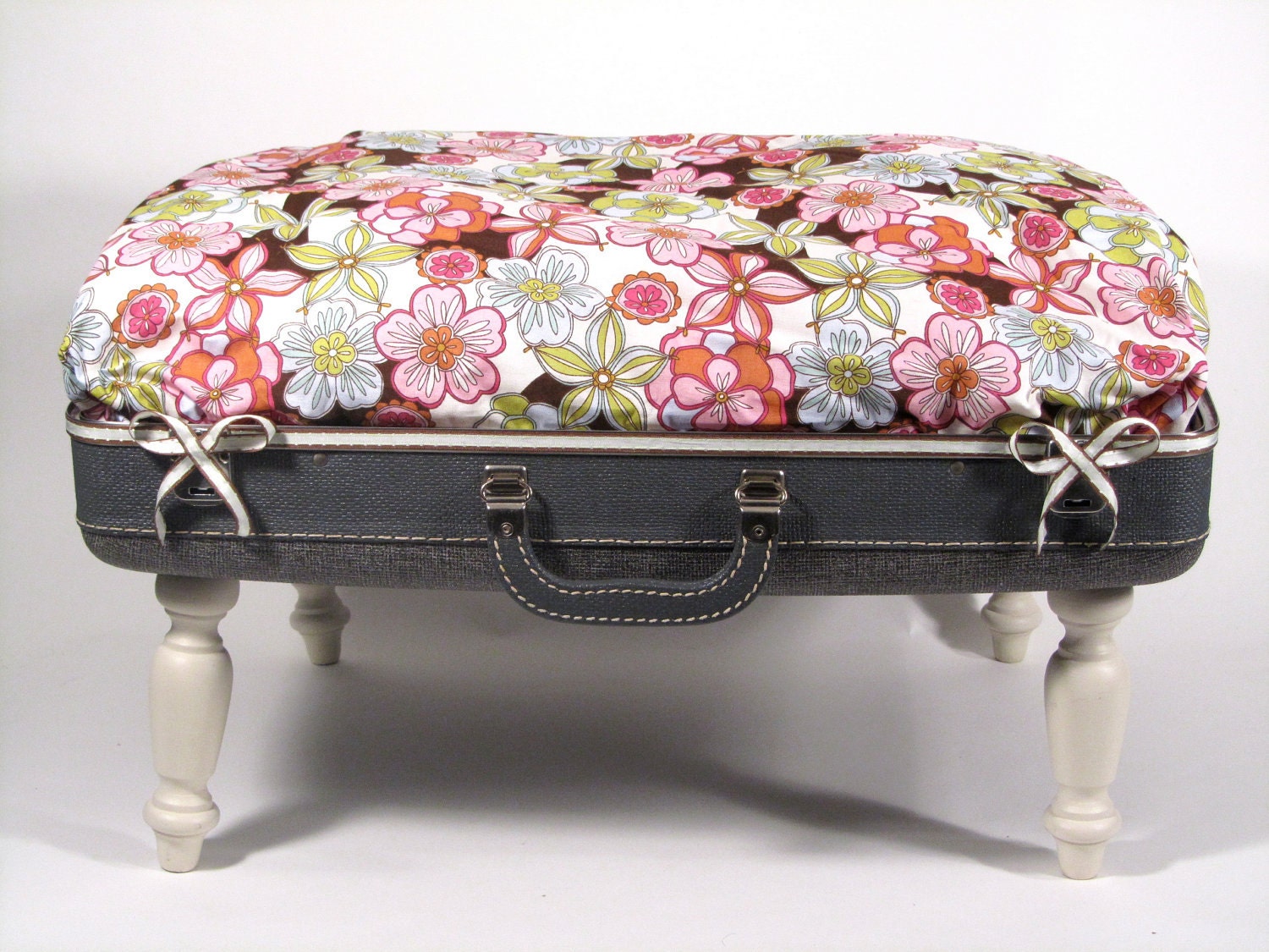 Pet Bed Vintage UpCycled / Reclaimed Suitcase