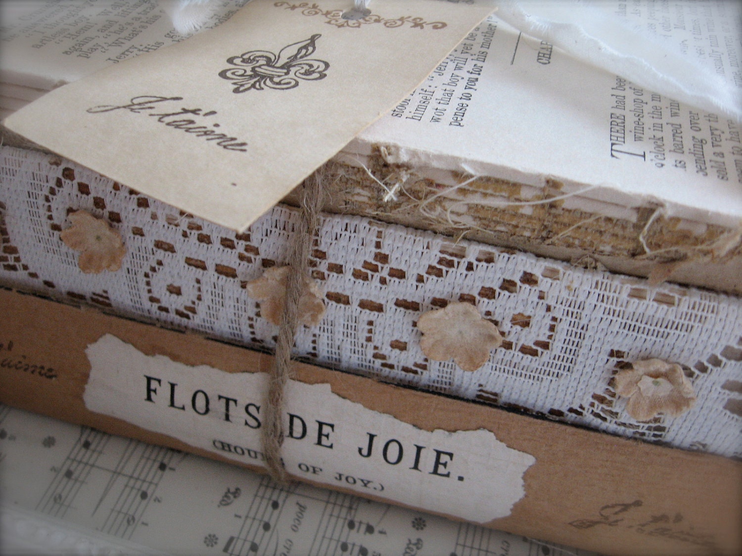French Flea Market Coverless Book Bundle - Paris