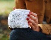 Cup Mug Hand Warmers Cozy Wool Crochet Autumn Fall Winter Cold Days Unisex Woman Man Teens White
