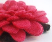 Cashmere Fucshia Camellia - Recycled Wool Flower Pin