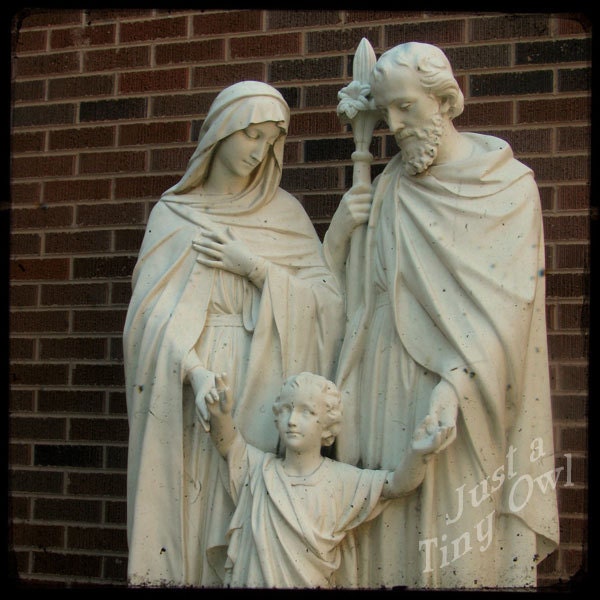 The Holy Family - TTV Photograph - 8x8 Metallic Print