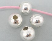 150 Silver Plated Smooth Ball Spacer Beads 4mm FREE Shipping if purchased as a 2nd item in the US or Canada. From the USA.