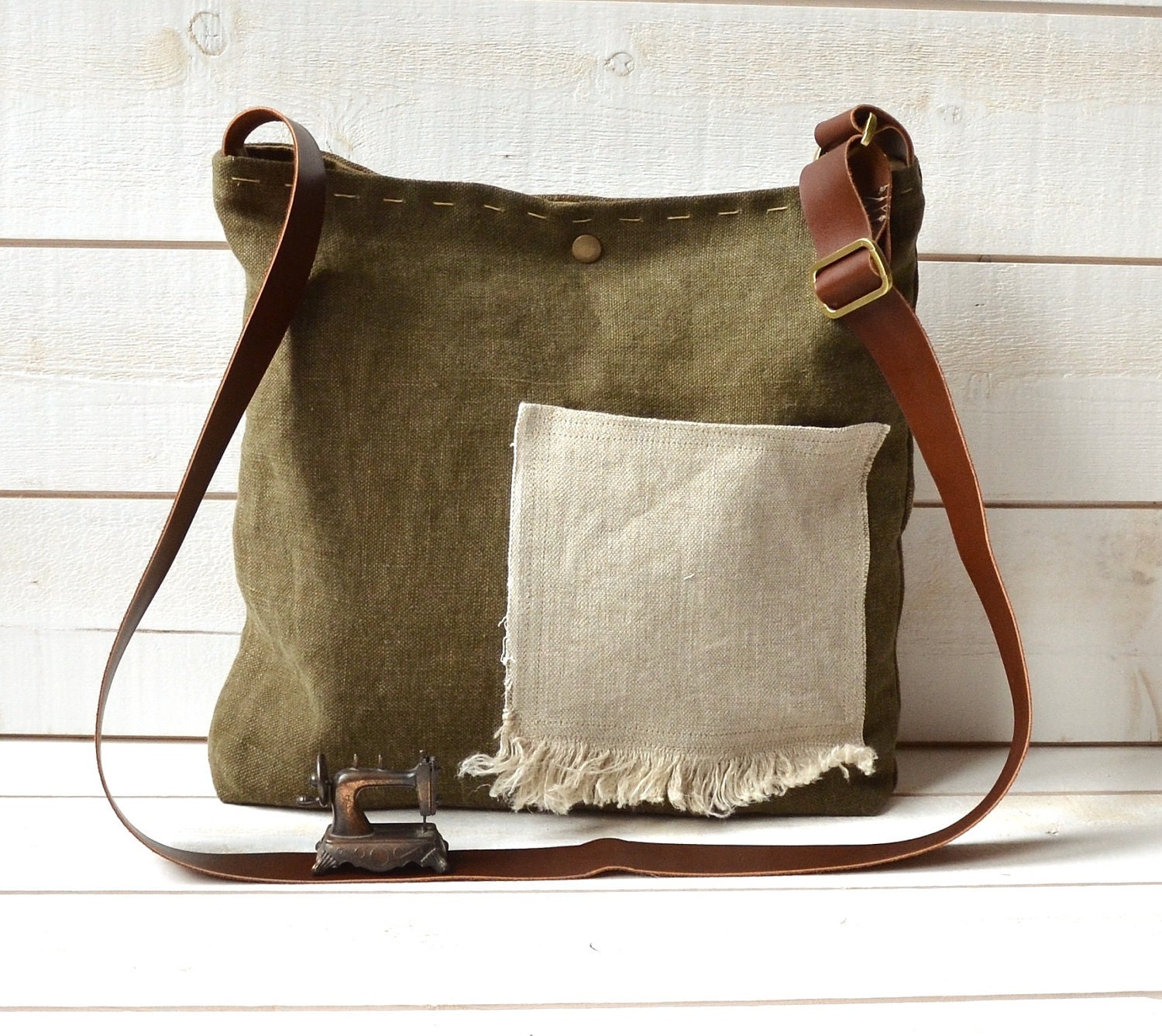 Made in Paris Cross body bag /  Messenger bag / Laptop bag tote moss green-MADE TO ORDER
