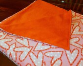 Reversible Fleece Blanket 60 inch by 90 inch - Pink and Red Hearts