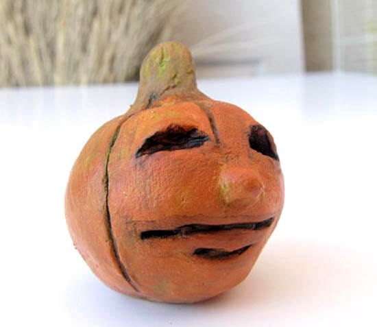 Halloween Pumpkin - Jack O' Lantern - Paperclay