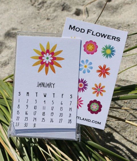 2012 MOD FLOWERS mini pocket calendar (business card size)
