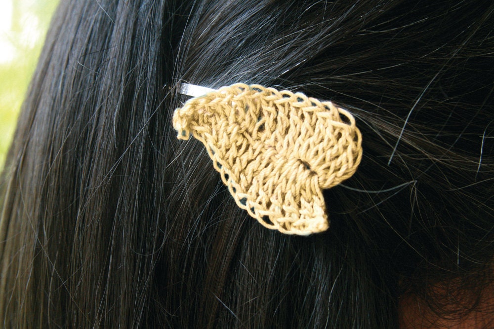 Small Yellow Leaf Autumn Hair Clip