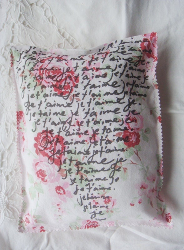 Je T'aime French I Love You Love Notes Pillow Decorative Boudoir Pillow Floral Red and Pink Roses Valentines Day