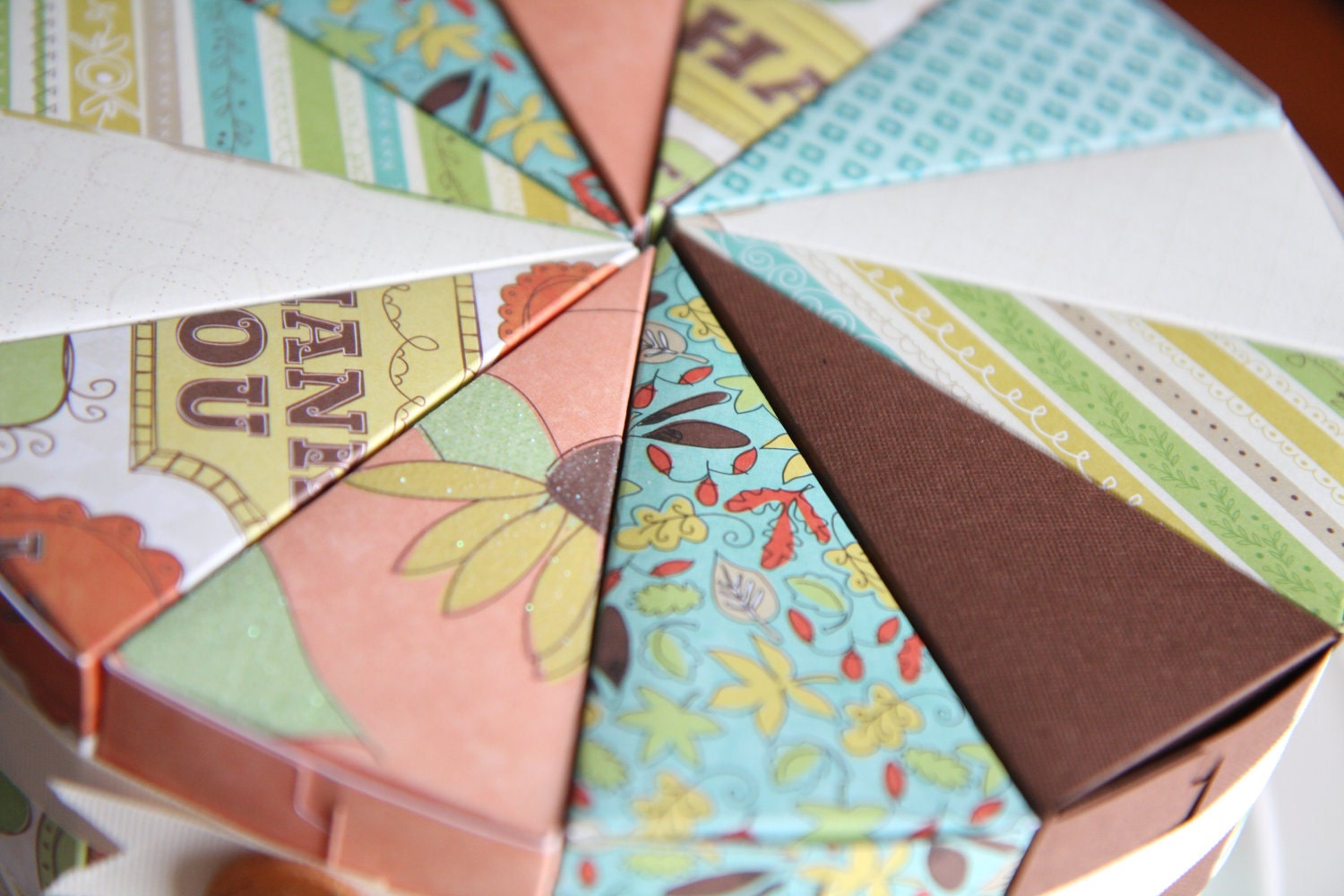 NESTING SALE - Falling into Autumn Paper Cake - Serves 24 Il_170x135