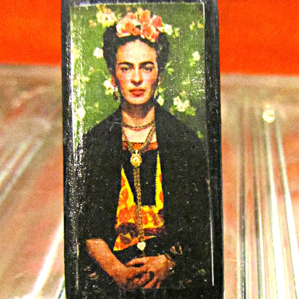 Frida Kahlo Statement ring