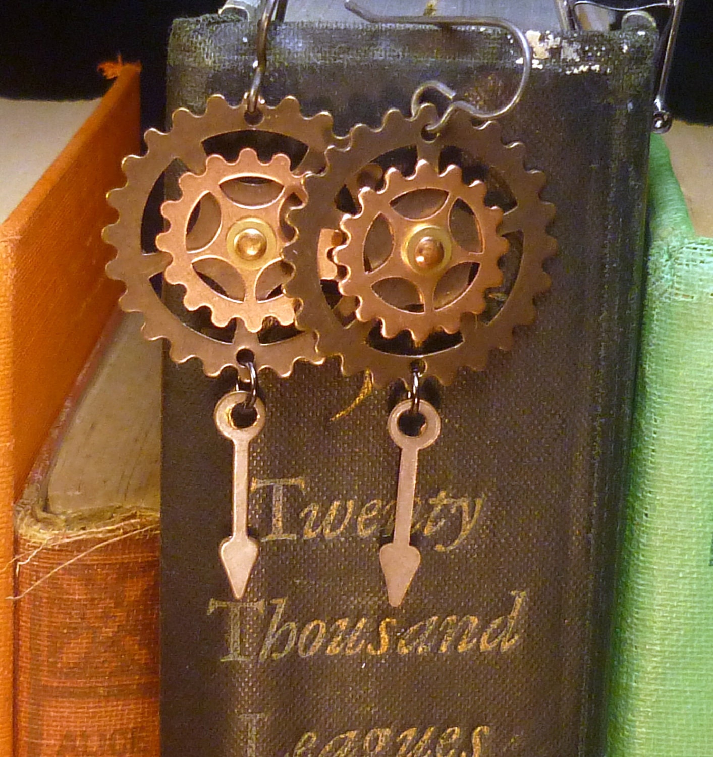 Antique copper watch parts steampunk earrings E011