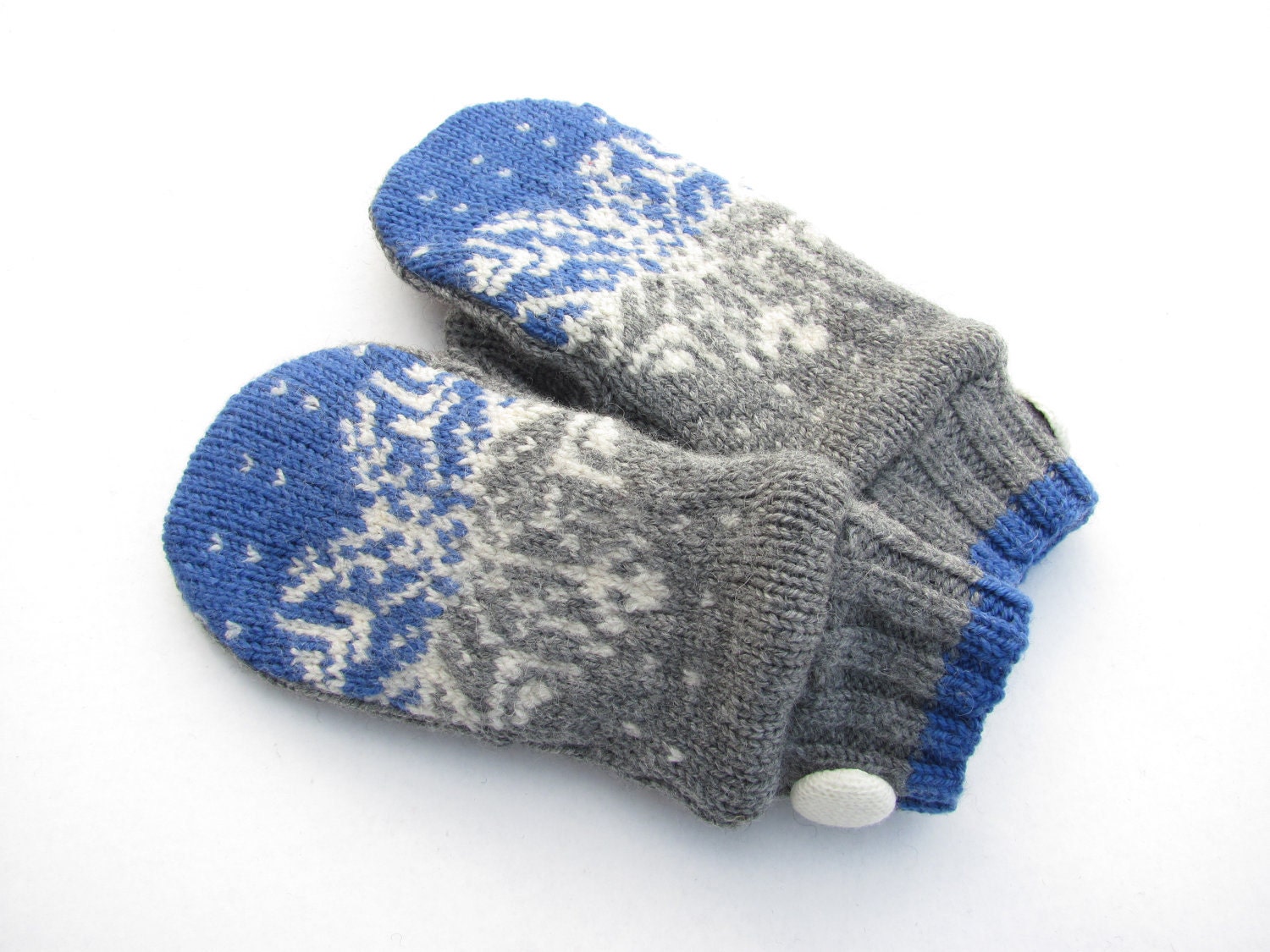Felted Wool Sweater Mittens Fleece Lined Periwinkle Gray and Cream Snowflake Nordic Pattern