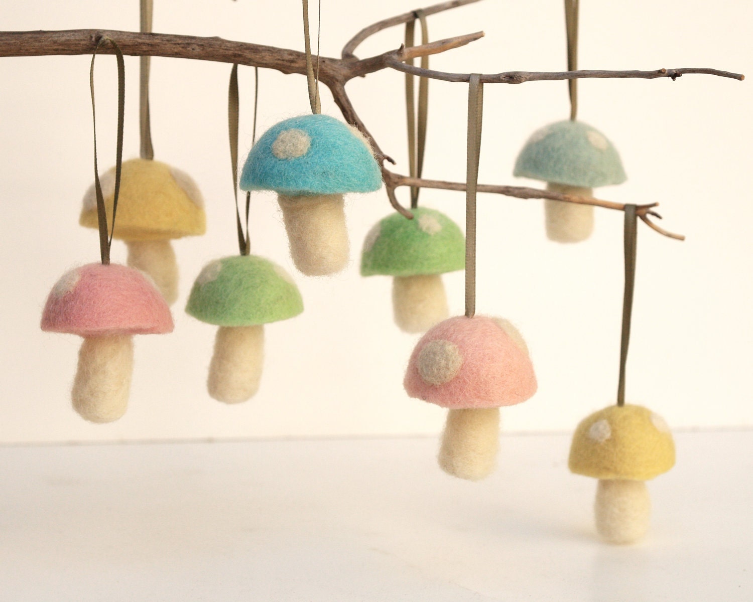 Pastel Easter Ornaments 8 Wool Felt Mushroom Decorations Toadstool Woodland needle Waldorf Pink Fairytale Baby Nursery Home Decor Rainbow