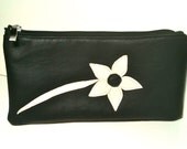 Wallet in Black Leather with White Leather Flower
