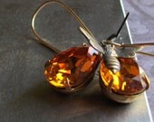 Bee Earrings,Honey Bee Earrings,Estate Sytle,Vintage,Faceted Glass,Tear Drop,Pear,Brass Earrings, Free Gift Wrap