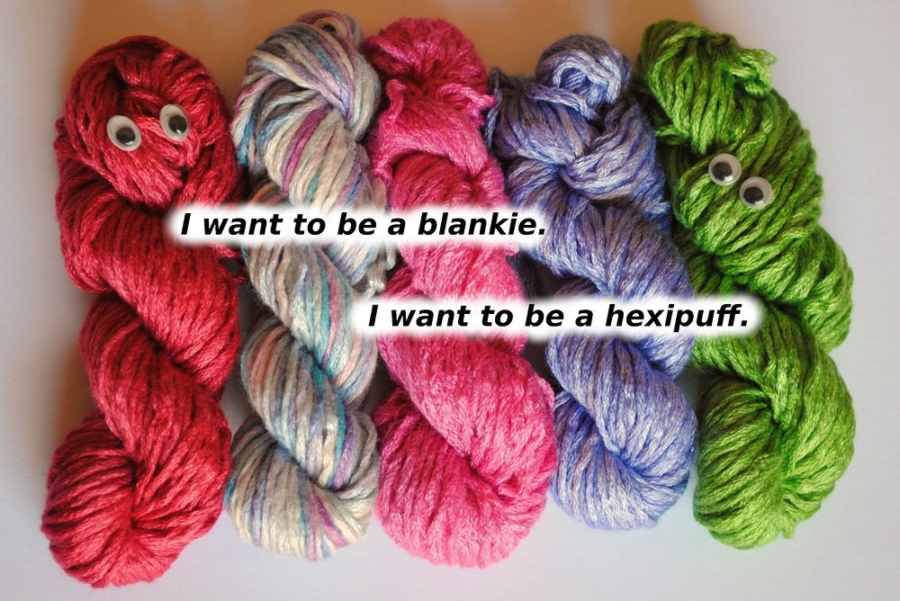 Bamboo Mini skeins - 5 flower colors, 10g each - Sock blankie Yarn - Hexipuff Supplies - Vegan Friendly
