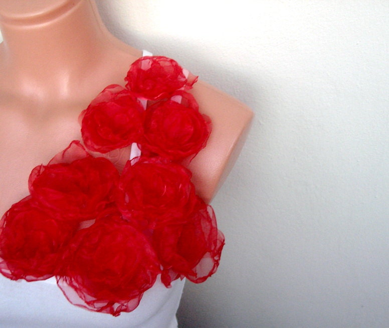 Organza Red Fabric Flowers Aplique sewn Set of 8 pcs different size - flowersofparadise