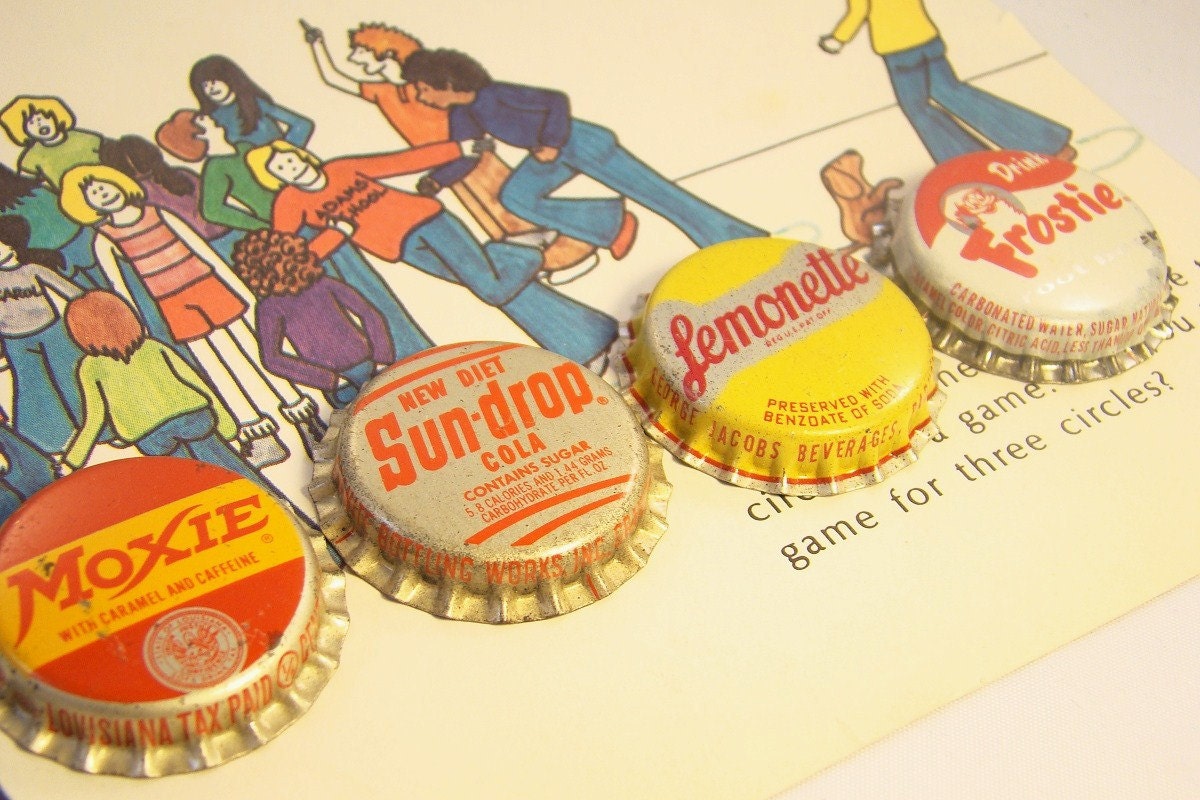 Set of 4 Vintage Soda Bottle Caps Drink Them Up MiX Red Yellow White