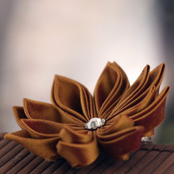 Kanzashi Japanese Hair Clip, Flower Silk Fascinator in Topaz