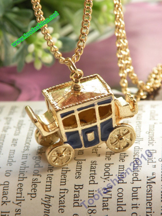 Pretty retro gold blue glaze 3d Cinderella carriage pendant necklace vintage style