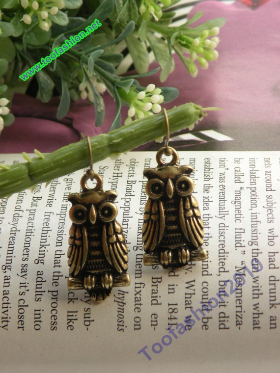 Pretty retro copper owl with wings earrings pendant vintage style