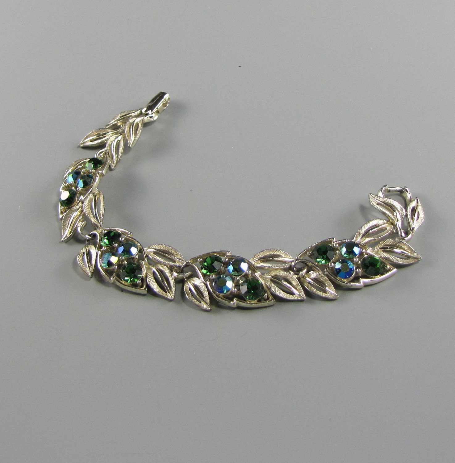 Lisner Rhinestone Bracelet Green Aurora Borealis
