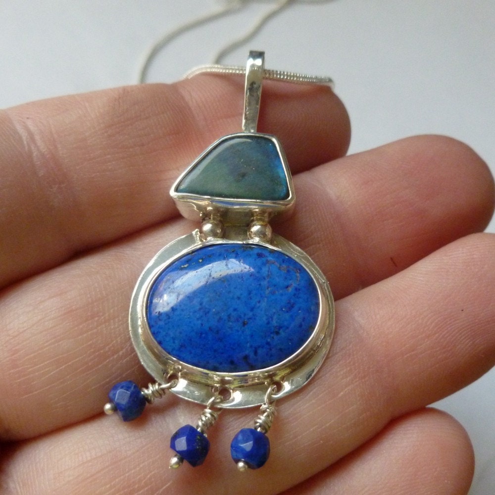 Royal Winter Blue Pendant