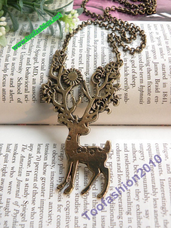 Pretty retro copper elk deer with antlers pendant necklace vintage style -SALE