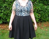 PrettyBlackandBlue(leaves) Dress - plus size - vintage cotton fabrics - 48B-40W-52H