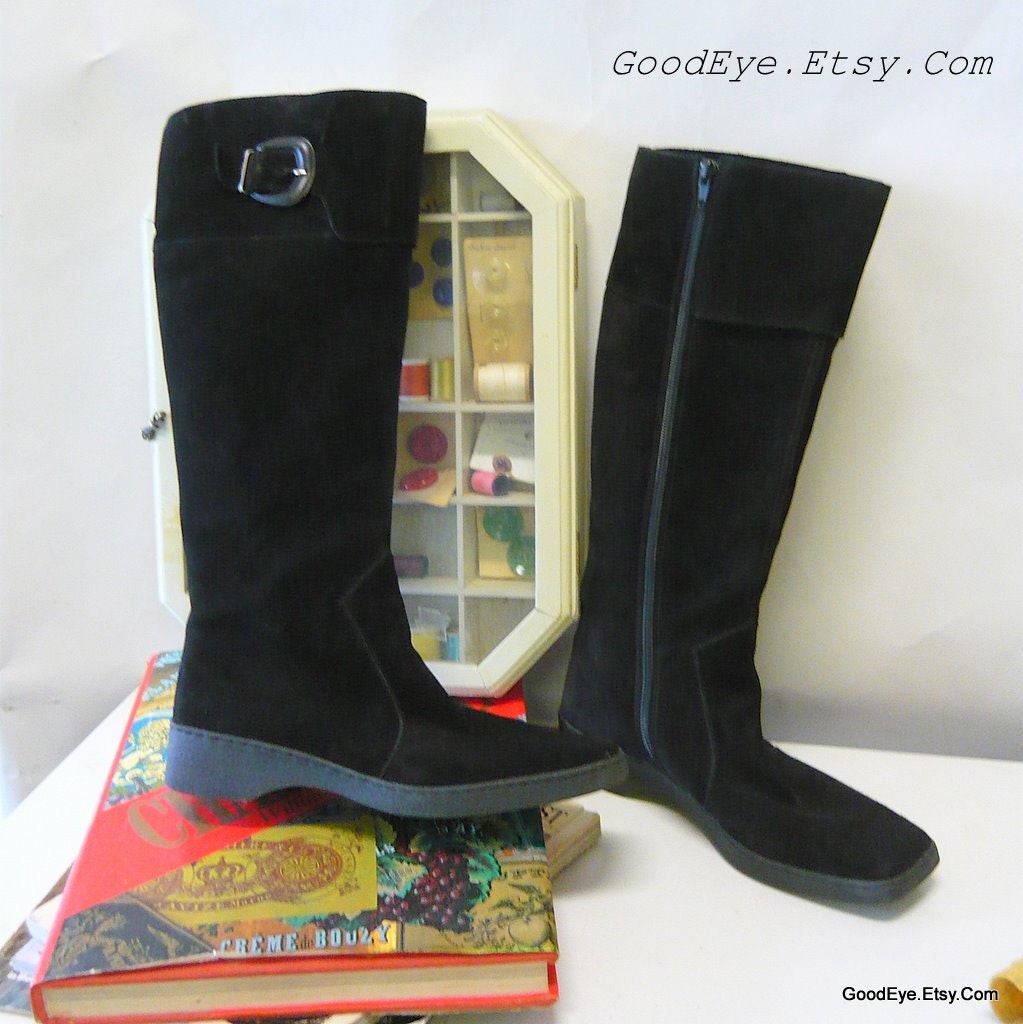 Ferragamo Riding Boots 8 .5M Eur 39  UK 6 Italy Flats Harness Wedge Leather
