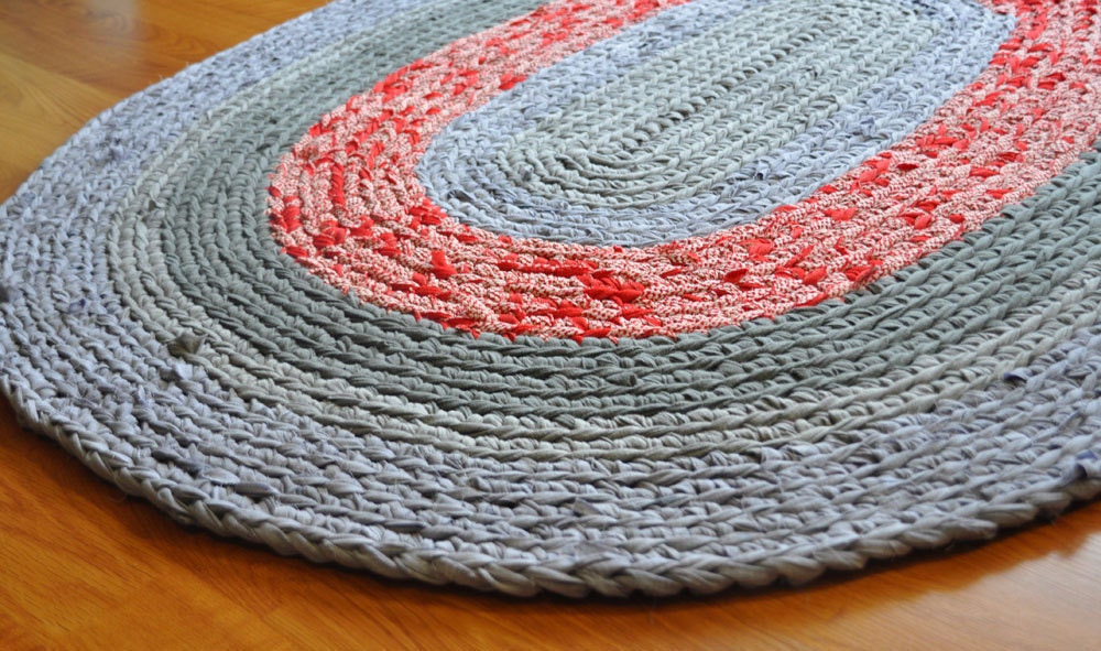 Custom Made in Your Colors 3'x4' Oval Rag Rug
