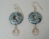 Twisted filigree gemstone doughnut earrings 2