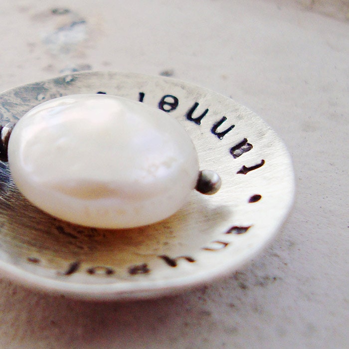 Rustic Hand stamped Personalized sterling silver handwritten freshwater pearl Mothers Necklace
