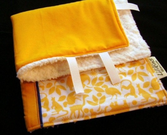 Security Blanket  - Animals in Yellow with a Touch of Blue Lilikins Comfort Cloth