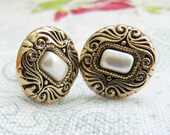 Free Shipping - Vintage Gold Buttons Earrings